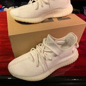 Yeezy 350 tripple white mens 10.5 women’s …
